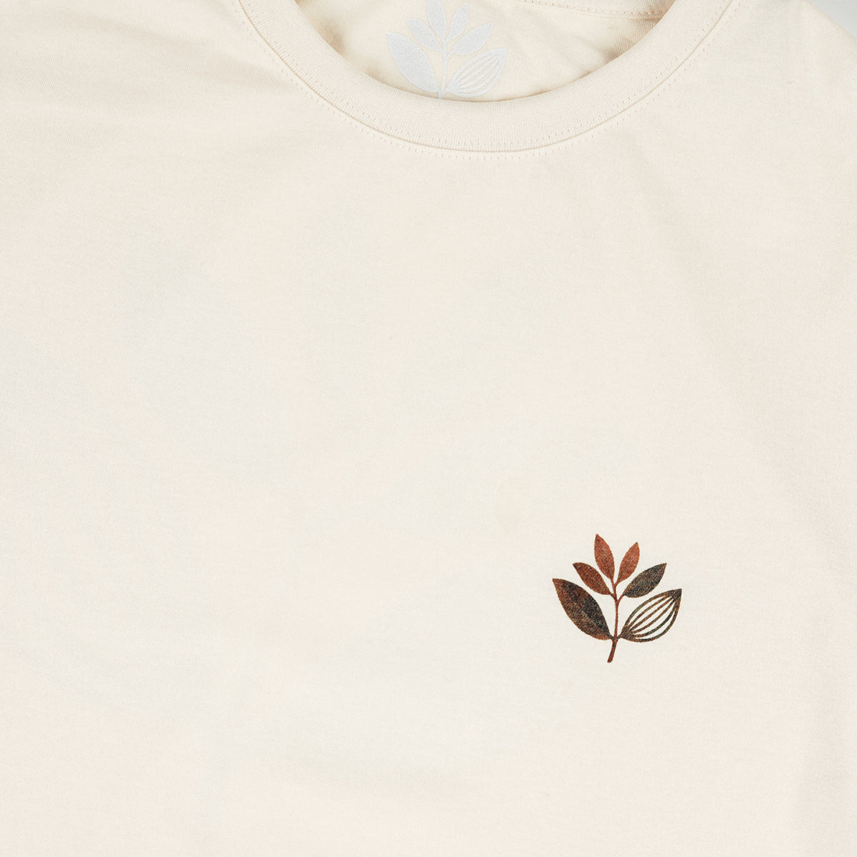 Magenta Fall Leaf T-Shirt - Natural